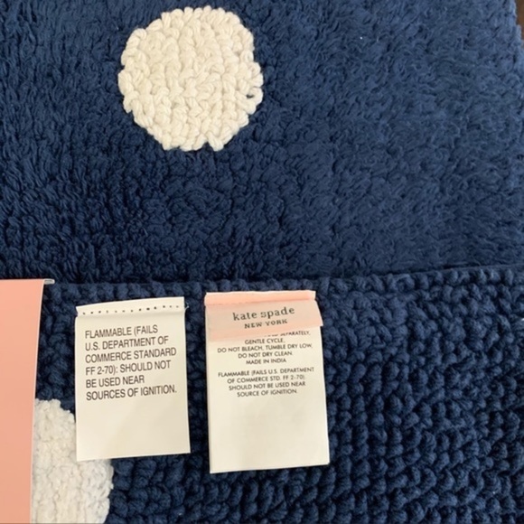 NWT Kate Spade Torrington Dot Bath Rug - Picture 6 of 6